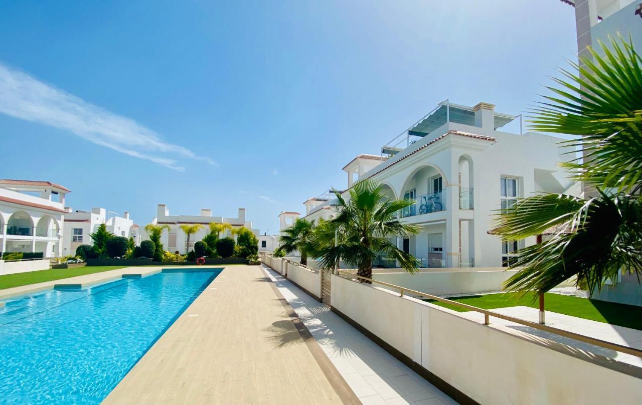 Fortuna Penthouse With Roof Terrace, Ac And Pool Rojales Eksteriør bilde
